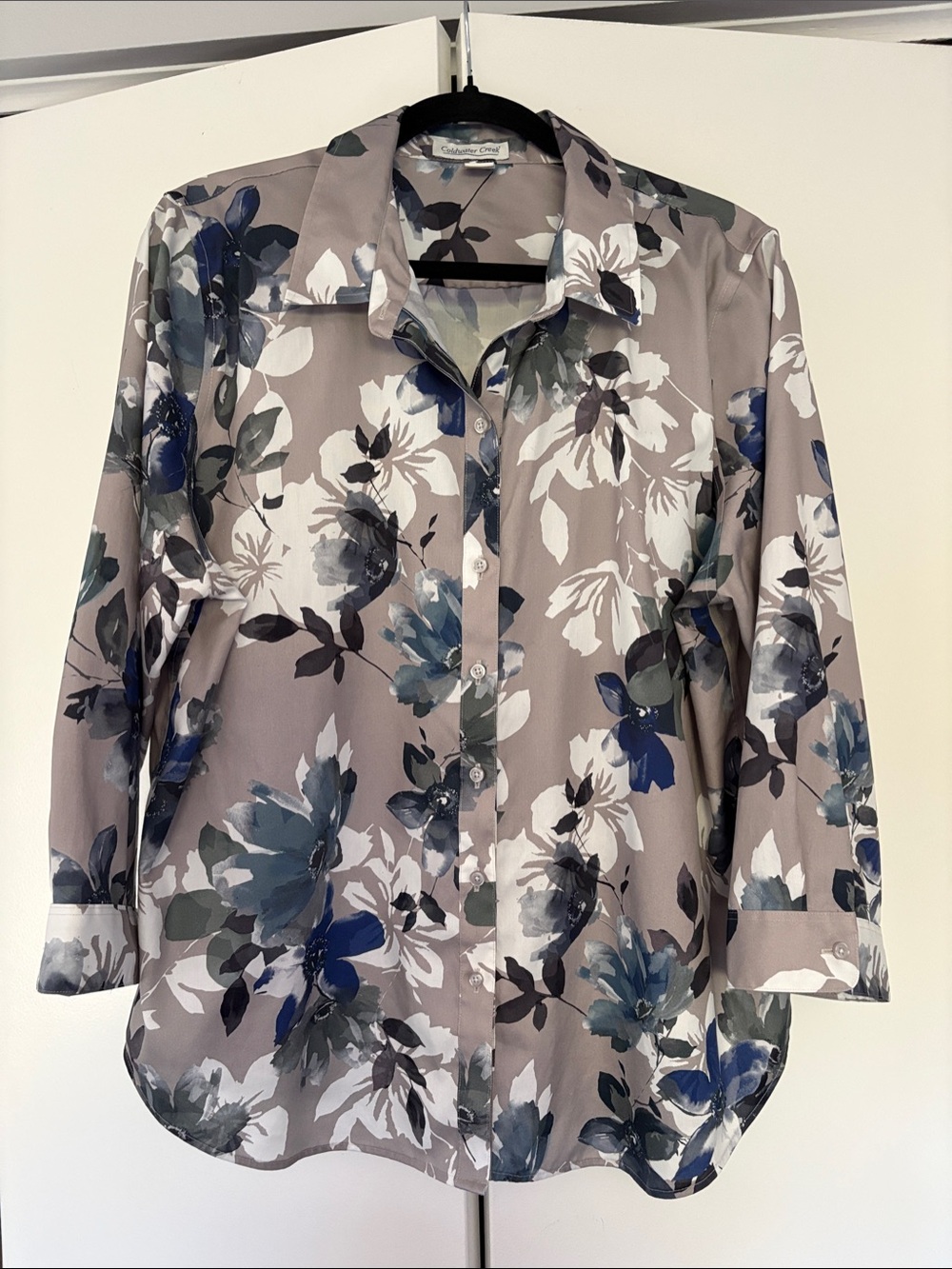 Coldwater Creek Taupe/grey Floral Button-Down Shirt with Blue & White Blooms